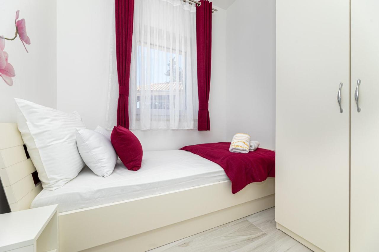 Beganovic Apartment *