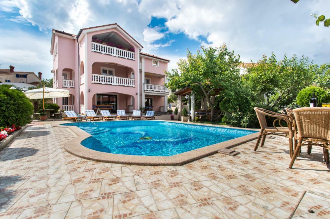 Beganovic Apartment Krk Town